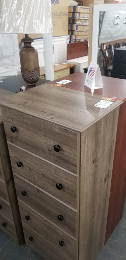 Furniture Store «Furniture Factory Liquidators», reviews and photos, 15700 Middlebelt Rd, Livonia, MI 48154, USA