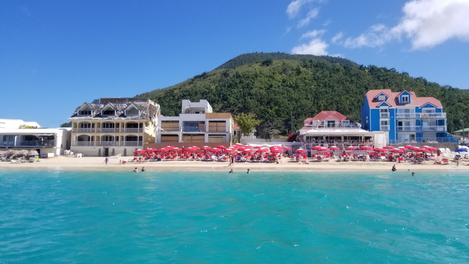 Foto von Love Boutique beach und die siedlung