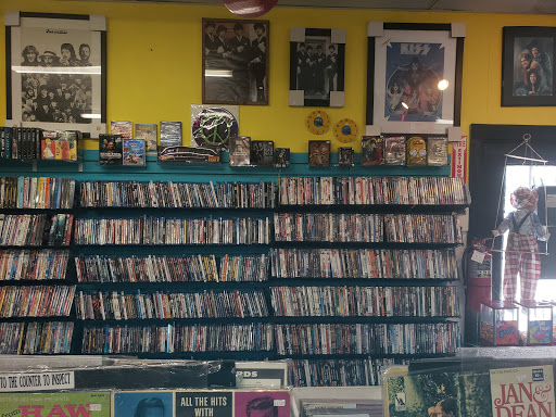 Music Store «Kilgor Trouts», reviews and photos, 706 8th Ave N, Myrtle Beach, SC 29577, USA