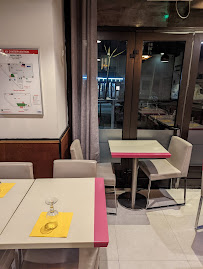 Atmosphère du Restaurant indien Restaurant Indian Taste | Aappakadai à Paris - n°13