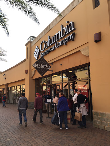 Sportswear Store «Columbia Sportswear Outlet Store», reviews and photos, 100 Citadel Dr #636, Commerce, CA 90040, USA