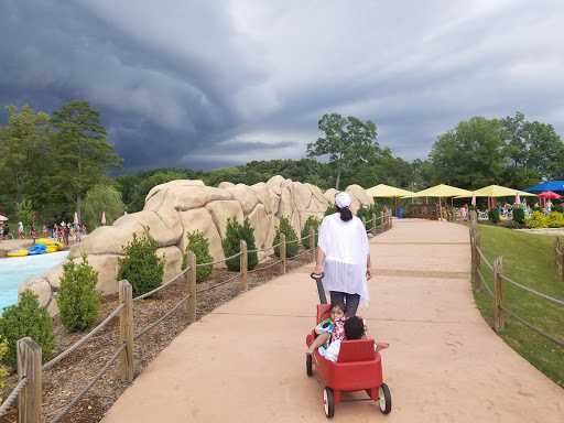 Amusement Park «Lake Winnepesaukah Amusement Park», reviews and photos, 1730 Lakeview Dr, Rossville, GA 30741, USA