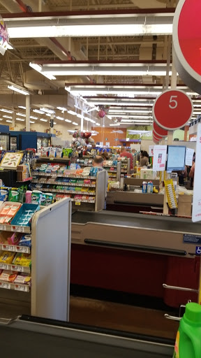 Grocery Store «Hannaford Supermarket», reviews and photos, 255 Warner Blvd, Taunton, MA 02780, USA