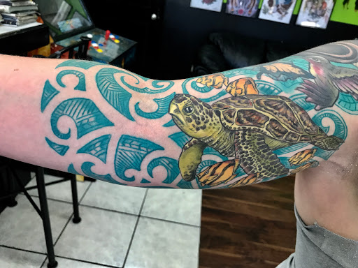 Tattoo Shop «Electric Voodoo Tattoo», reviews and photos, 34 Union Way # A, Vacaville, CA 95687, USA