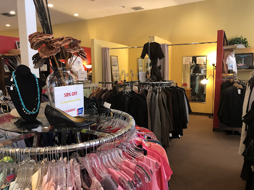 Thrift Store «American Cancer Society Discovery Shop», reviews and photos, 844 Robertson Blvd, Los Angeles, CA 90035, USA