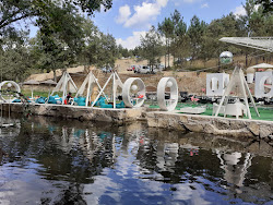 Praia Fluvial Andraes'in fotoğrafı imkanlar alanı