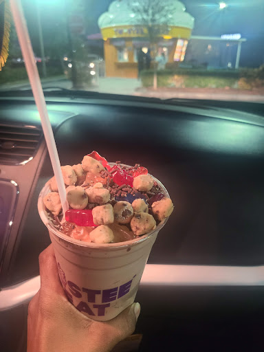 Ice Cream Shop «Twistee Treat Poinciana», reviews and photos, 4485 S Poinciana Blvd, Kissimmee, FL 34758, USA