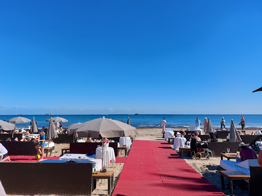 Chiringuitos de playa en Ibiza