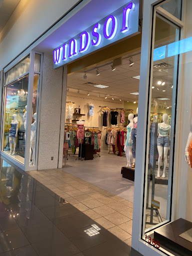 Shopping Mall «Cherry Hill Mall», reviews and photos, 2000 NJ-38, Cherry Hill, NJ 08002, USA