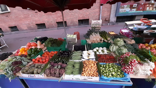 Marchands de fruits et légumes écologiques Toulouse
