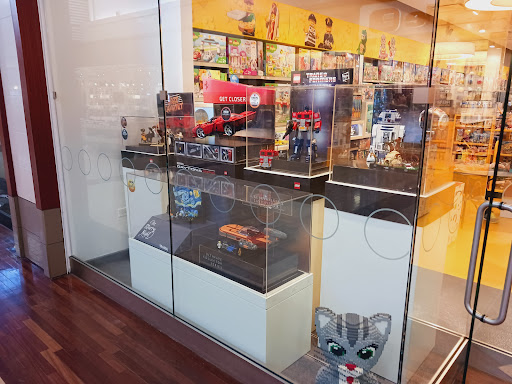 Toy Store «The LEGO Store», reviews and photos, 6170 Grand Ave, Gurnee, IL 60031, USA