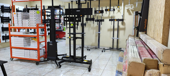 Horarios de MULTYRACKS PERU - Pueblo Libre