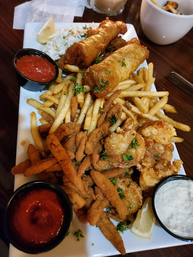 Public Golf Course «Fairways of Canton- Stratus Kitchen & Bar», reviews and photos, 400 Laurel Canyon Pkwy, Canton, GA 30114, USA