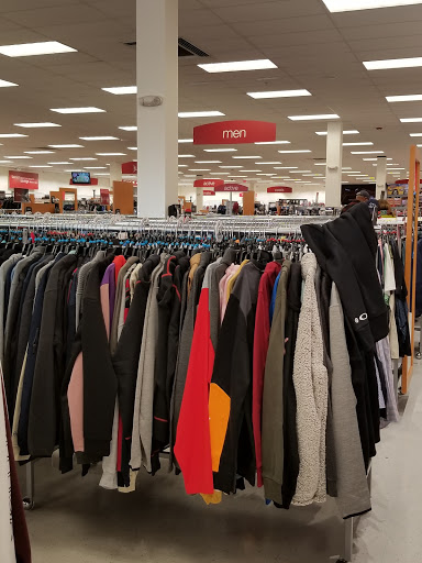 Department Store «T.J. Maxx», reviews and photos, 250 Grove St, Braintree, MA 02184, USA