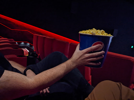 Movie Theater «Regal Cinemas Warrington Crossing 22 & IMAX», reviews and photos, 140 Easton Rd, Warrington, PA 18976, USA