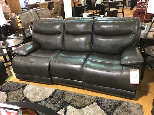 Furniture Store «American Signature Furniture», reviews and photos, 161 Brandon Town Center Dr, Brandon, FL 33511, USA