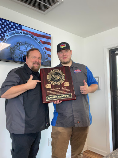 Auto Repair Shop «Trans-Formers Transmissions II», reviews and photos, 842 Joe Frank Harris Pkwy SE, Cartersville, GA 30120, USA