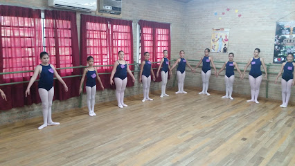 Escuela Municipal de Danzas de Limpio