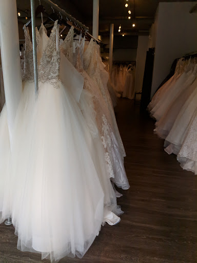 Bridal Shop «Renee Austin Wedding», reviews and photos, 1555 Plainfield Ave NE, Grand Rapids, MI 49505, USA