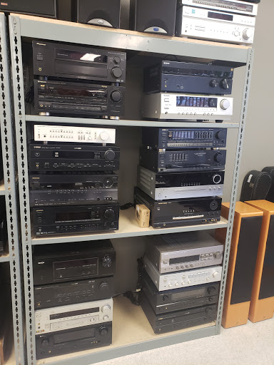 Second Hand Store «STUFF», reviews and photos, 9770 SE 82nd Ave, Happy Valley, OR 97086, USA