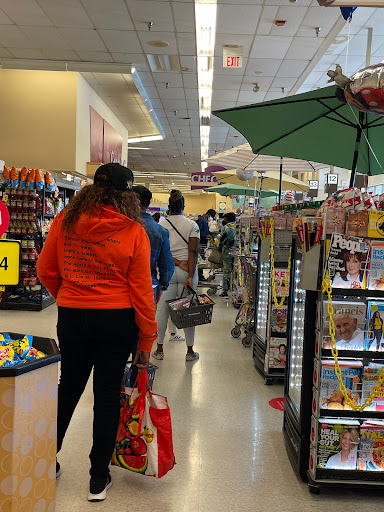 Grocery Store «Stop & Shop», reviews and photos, 13440 Springfield Blvd, Springfield Gardens, NY 11413, USA