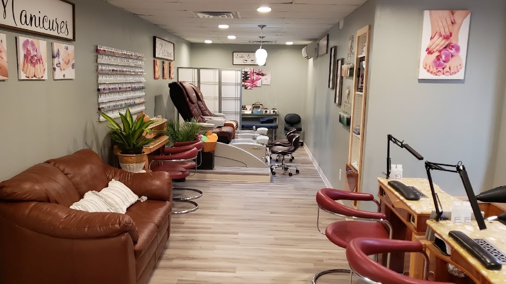 Tanning Station and Nail Salon 18201