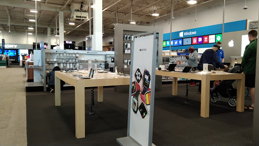 Electronics Store «Best Buy», reviews and photos, 7830 Plaza Blvd, Mentor, OH 44060, USA