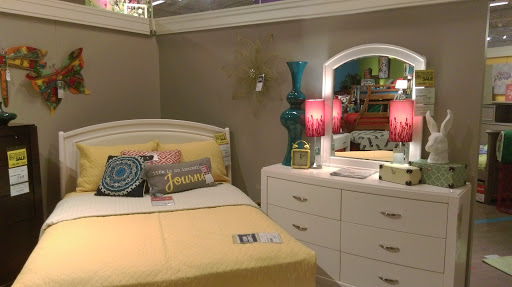 Furniture Store «Art Van Furniture - Woodridge», reviews and photos, 900 E Boughton Rd, Woodridge, IL 60517, USA