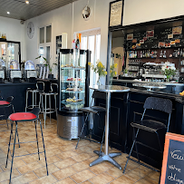 Atmosphère du Restaurant portugais Au Bifana Bar à Brunoy - n°1