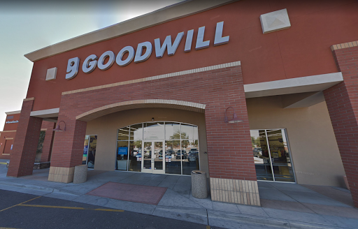 Thrift Store «99th & Camelback Goodwill Retail Store & Donation Center», reviews and photos, 10005 W Camelback Rd, Phoenix, AZ 85037, USA