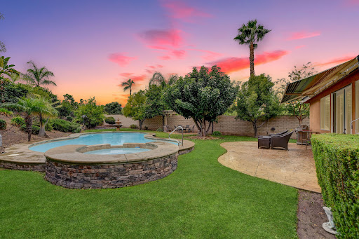 Mr. & Mrs. La Verne Real Estate image