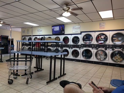 Laundromat «All Clean Coin Laundry», reviews and photos, 3090 Aloma Ave #110, Winter Park, FL 32792, USA