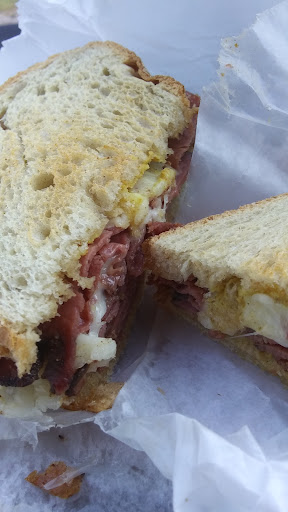 Hamburger Restaurant «Lake Zoar Drive In», reviews and photos, 14 Roosevelt Dr, Stevenson, CT 06491, USA