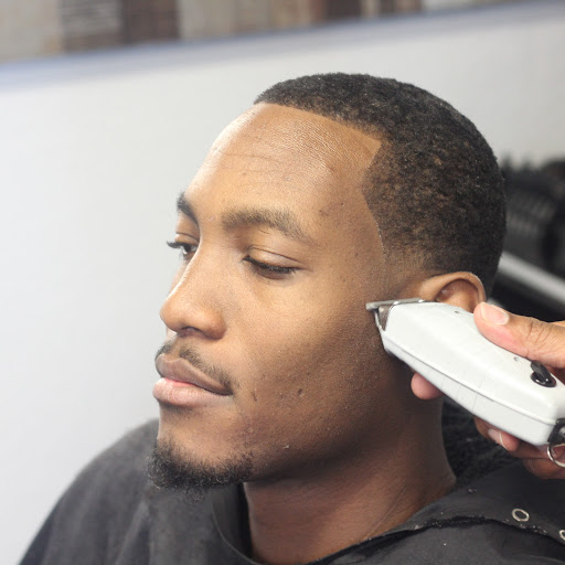 Barber Shop «The Cut Barbershop», reviews and photos, 19395 N John Wayne Pkwy, Maricopa, AZ 85139, USA