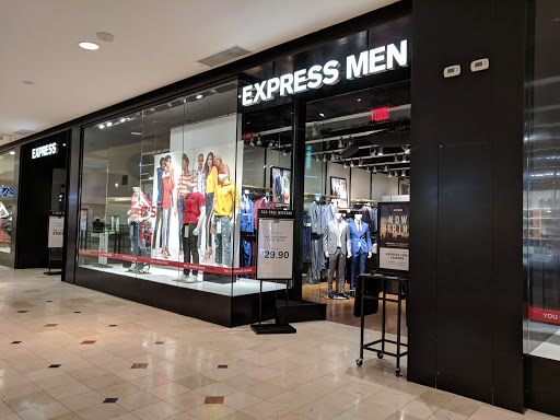 Express, 7101 Democracy Blvd, Bethesda, MD 20817, USA, 