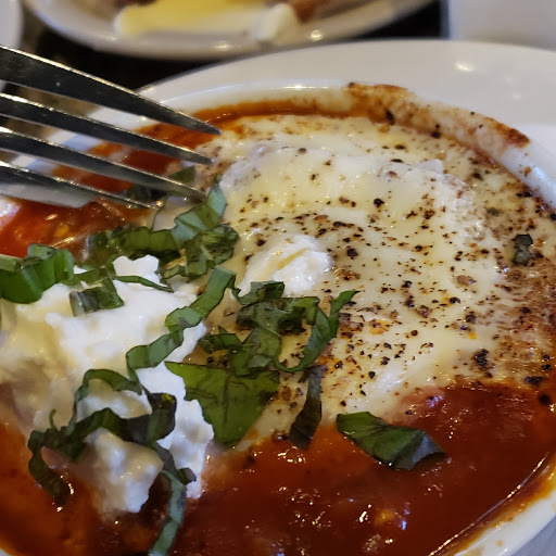 Wine Store «La Buvette Wine & Grocery», reviews and photos, 511 S 11th St, Omaha, NE 68102, USA