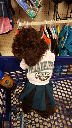 Pet Supply Store «PetSmart», reviews and photos, 2100 Chemical Rd, Plymouth Meeting, PA 19462, USA