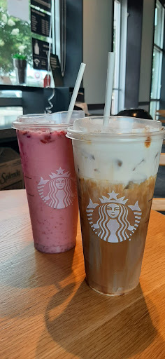 Coffee Shop «Starbucks», reviews and photos, 1309 W Henderson St, Cleburne, TX 76033, USA