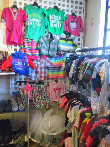 Thrift Store «Exeter Community Thrift Shop», reviews and photos, 96 Epping Rd, Exeter, NH 03833, USA