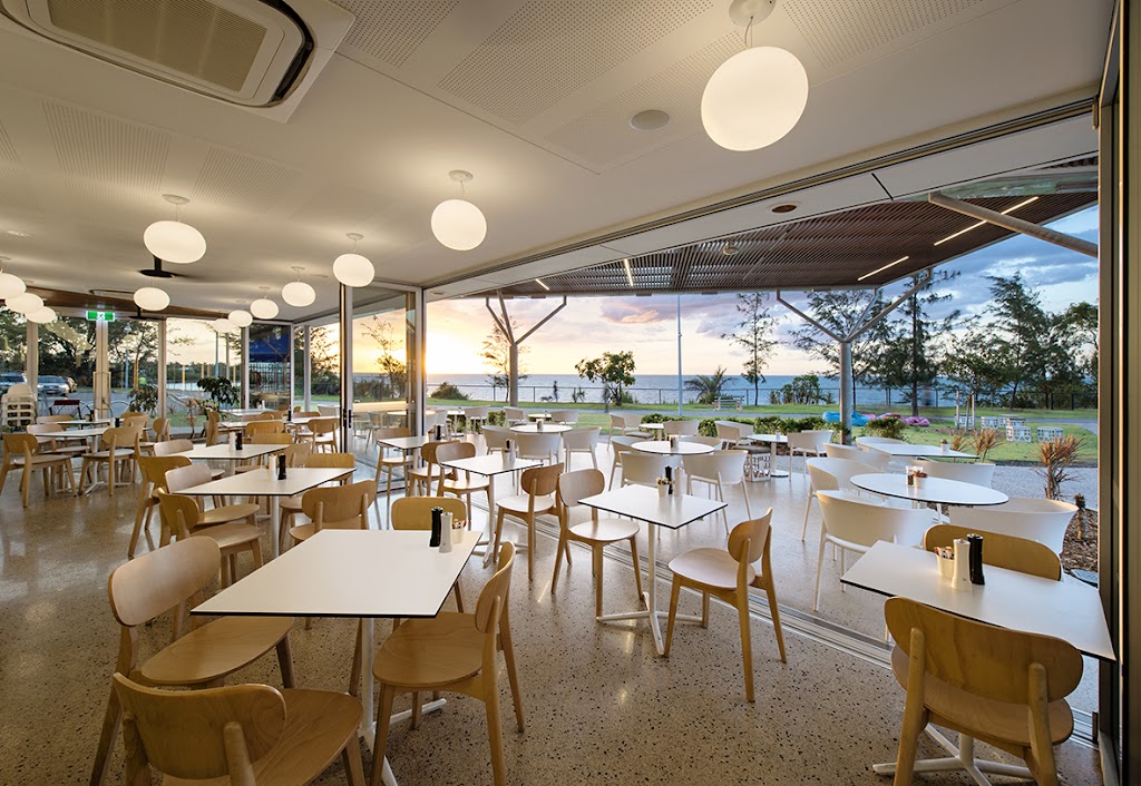 The Foreshore Restaurant & Cafe 0810