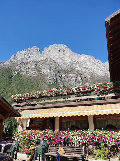 Albergo Ristorante Monte Civetta in Taibon Agordino, Provincia di Belluno