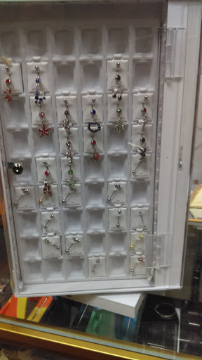 Tobacco Shop «Vape VS Smoke», reviews and photos, 13317 NE 175th St, Woodinville, WA 98072, USA