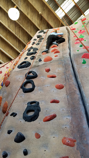 Gym «Hangar 18 Indoor Climbing Gym - Upland», reviews and photos, 256 E Stowell St, Upland, CA 91786, USA