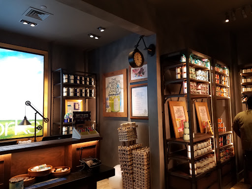 Shopping Mall «Manassas Mall», reviews and photos, 8300 Sudley Rd, Manassas, VA 20109, USA