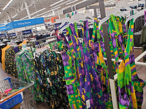 Department Store «Walmart Supercenter», reviews and photos, 3115 Edgar Brown Dr, West Orange, TX 77630, USA