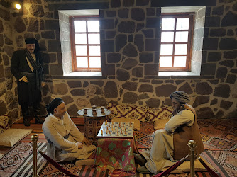 Şeyh Ahmed El-Hani Müzesi / Eski Bayezid Evi