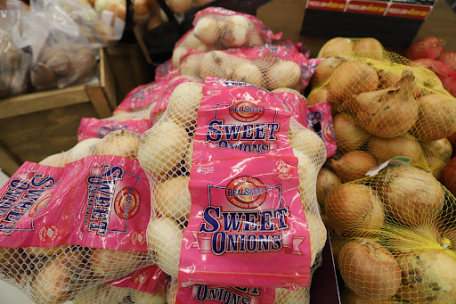 Grocery Store «Food Lion», reviews and photos, 1 New Clyde Hwy, Canton, NC 28716, USA