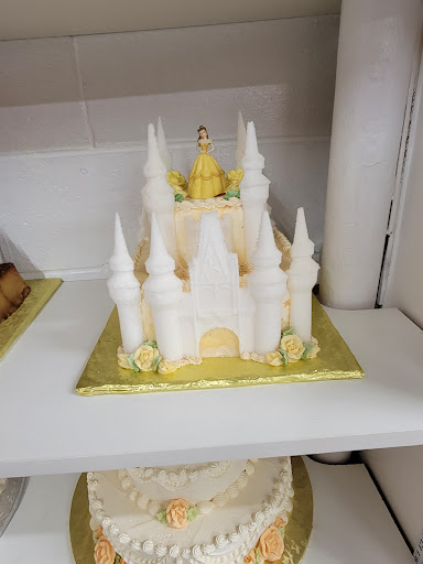 Bakery «Reeves Cake Shop», reviews and photos, 2770 Cory Ave, Akron, OH 44314, USA