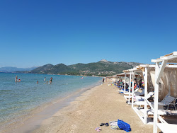 Photo de Potamaki beach avec baie longue