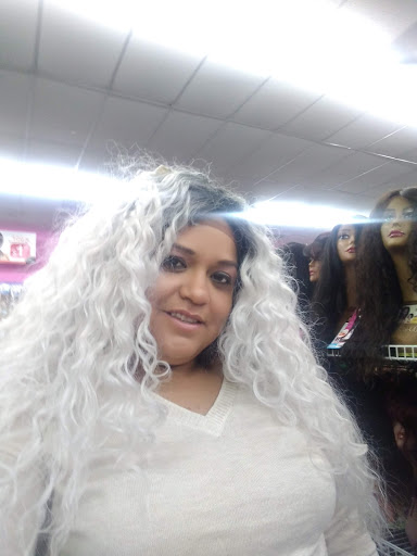 Beauty Supply Store «Supreme Beauty», reviews and photos, 5224 Aldine Mail Rte Rd, Houston, TX 77039, USA
